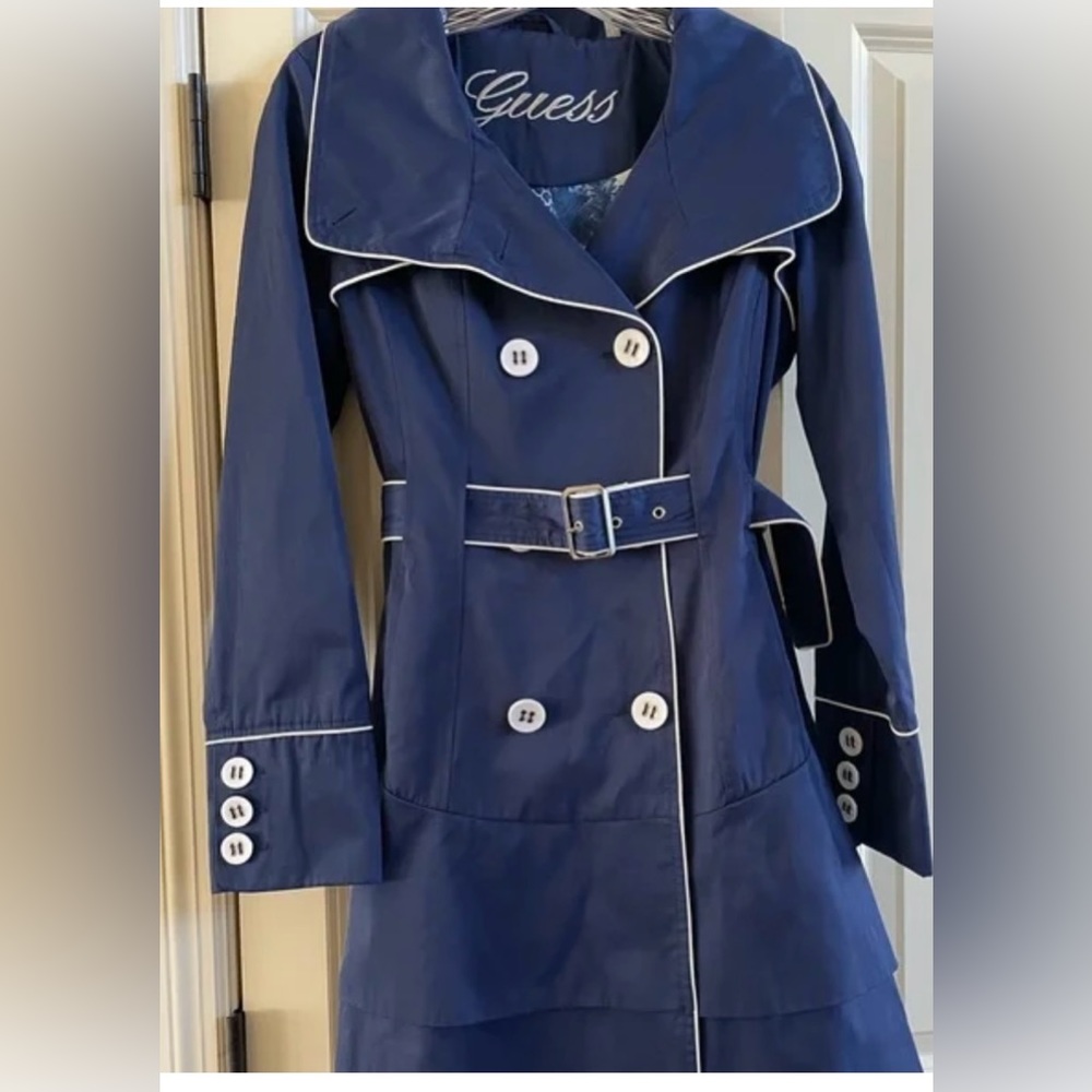 NWOT GUESS Navy/White Women Trench Coat S-M